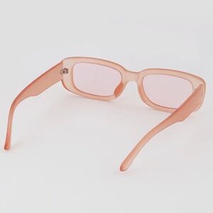 NWT "Gummie Bear" Colorful Retro Sunglasses in Orange Crush